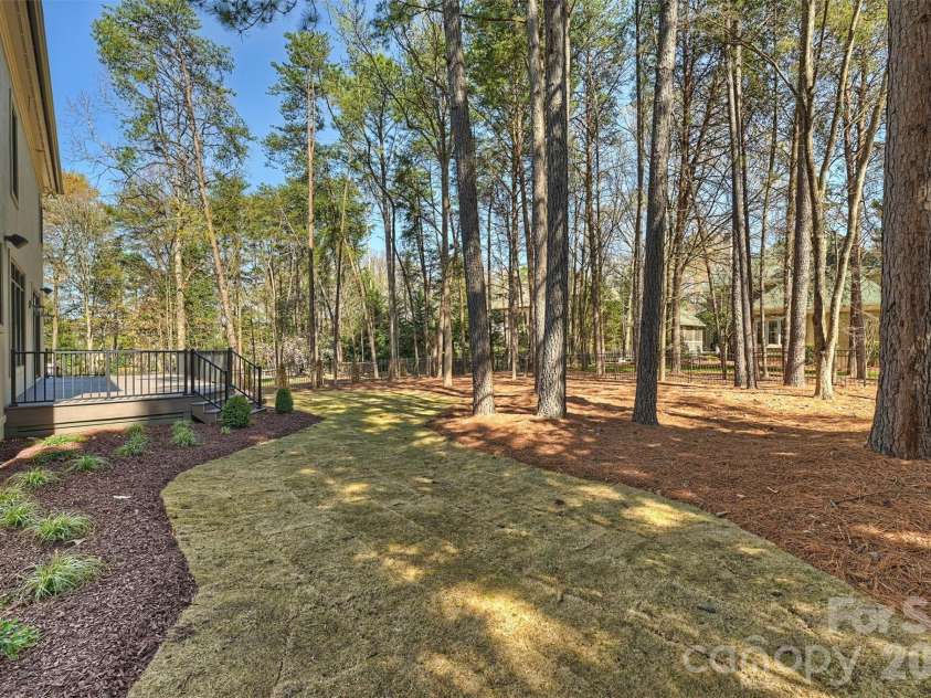 18802 Pentwater Court, Cornelius, NC 28031.  MLS# CAR4351983, YatesRealty ID 18251. 