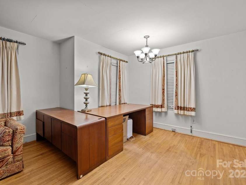 6207 Robinson Church Road, Charlotte, NC 28215.  MLS# CAR4267349, YatesRealty ID 18251. 