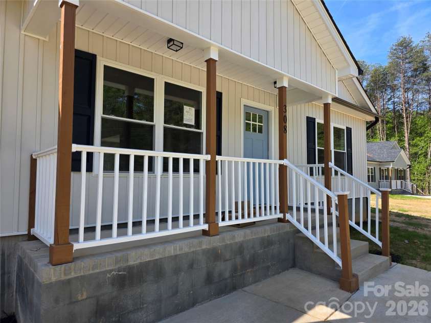 308 Zion Church Road, Clover, SC 29710.  MLS# CAR4334920, YatesRealty ID 18253. 