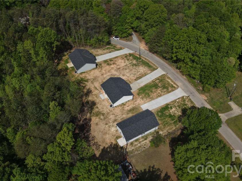 308 Zion Church Road, Clover, SC 29710.  MLS# CAR4334920, YatesRealty ID 18253. 