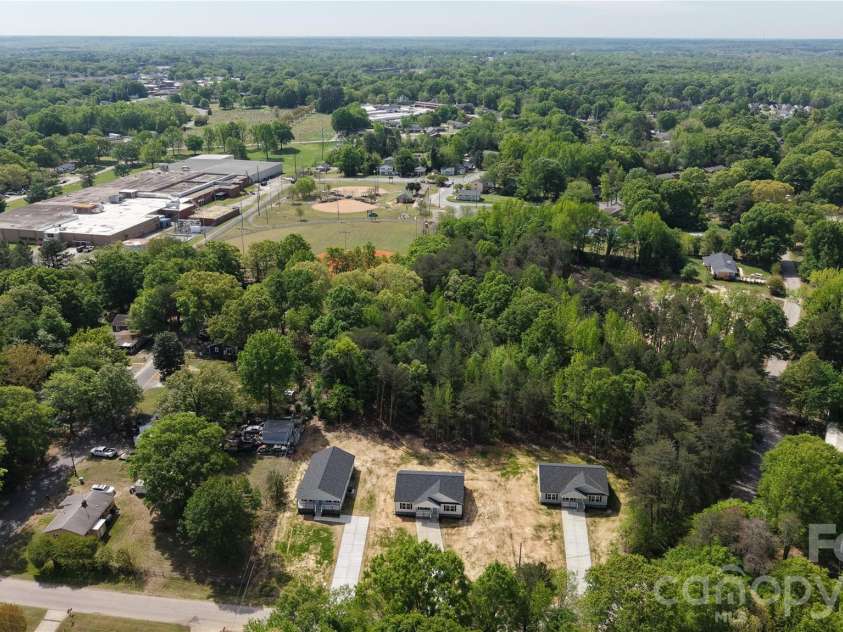 308 Zion Church Road, Clover, SC 29710.  MLS# CAR4334920, YatesRealty ID 18253. 