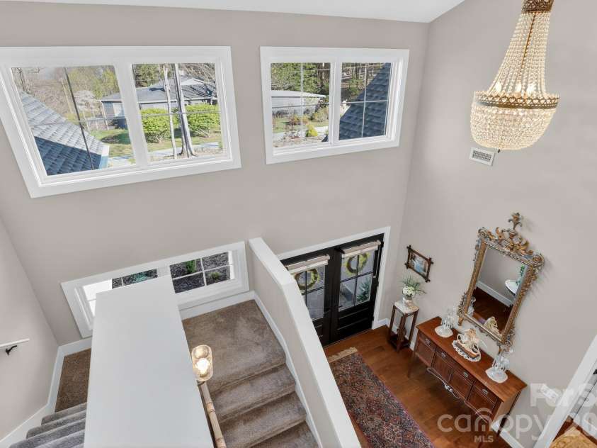 3757 Laurel Park Highway, Hendersonville, NC 28739.  MLS# CAR4371092, YatesRealty ID 18255. 