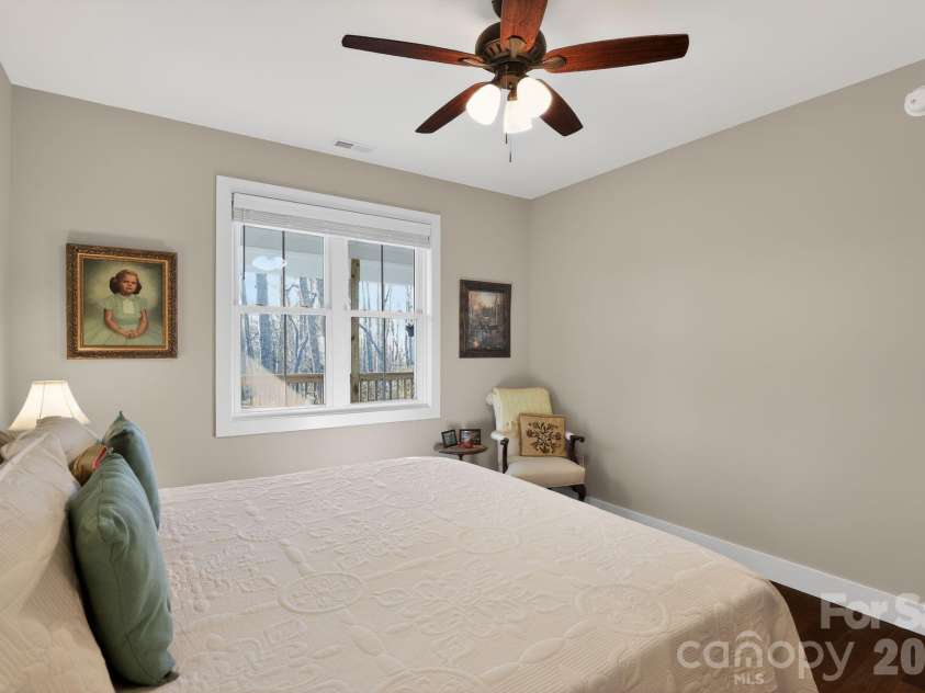 3757 Laurel Park Highway, Hendersonville, NC 28739.  MLS# CAR4371092, YatesRealty ID 18255. 