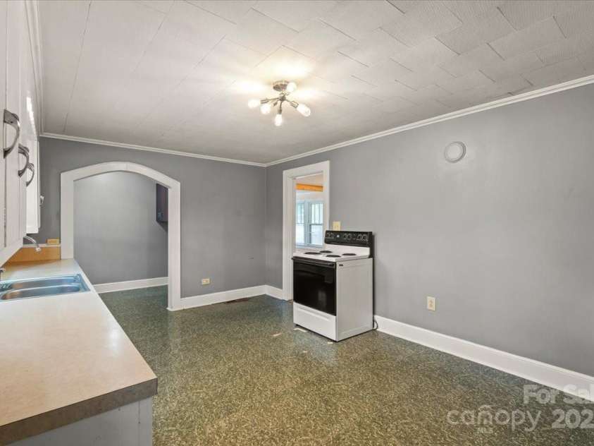 24515 Saint Martin Road, Albemarle, NC 28001.  MLS# CAR4258248, YatesRealty ID 18256. 