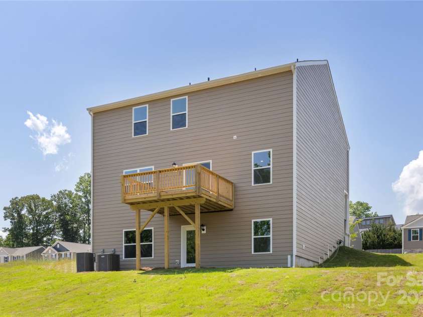 111 Rustling Waters Drive, Mooresville, NC 28117.  MLS# CAR4222121, YatesRealty ID 18257. 