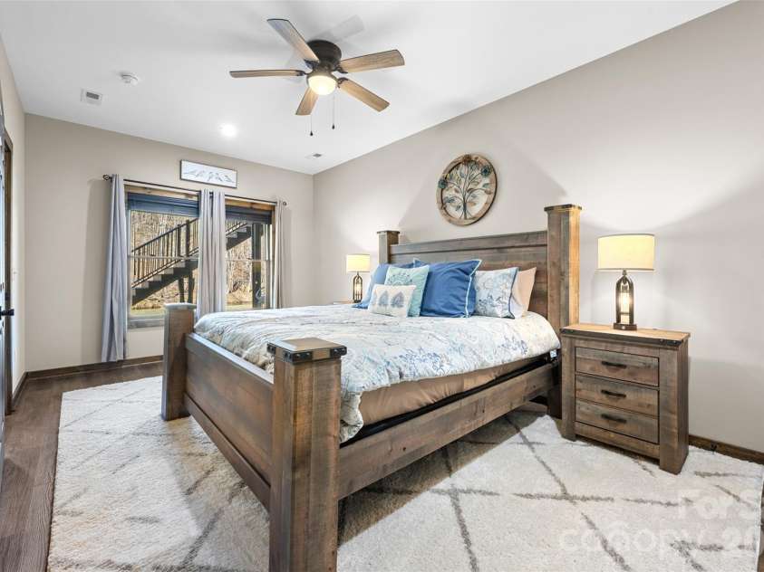 446 Green Meadows Drive, Todd, NC 28684.  MLS# CAR4375969, YatesRealty ID 18257. 