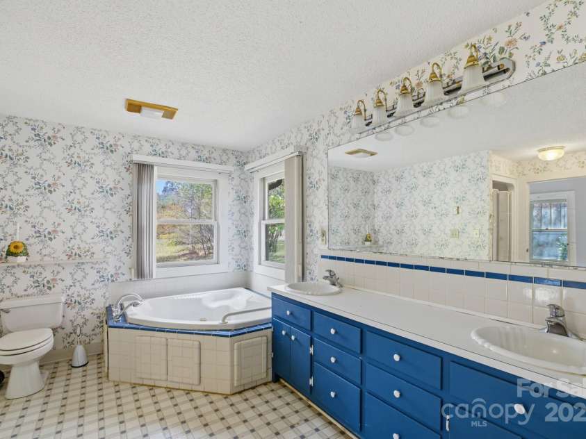 4541 Hartland Road, Lenoir, NC 28645.  MLS# CAR4318484, YatesRealty ID 18258. 