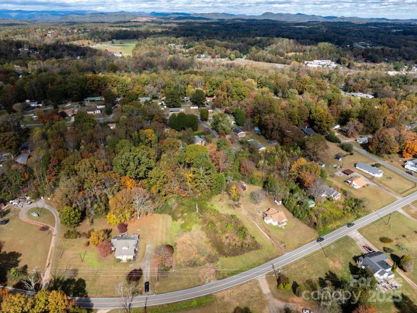 4541 Hartland Road, Lenoir, NC 28645.  MLS# CAR4318484, YatesRealty ID 18258. 