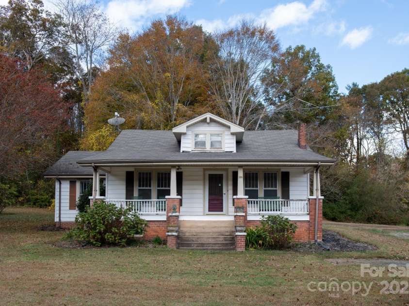 4541 Hartland Road, Lenoir, NC 28645.  MLS# CAR4318484, YatesRealty ID 18258. 