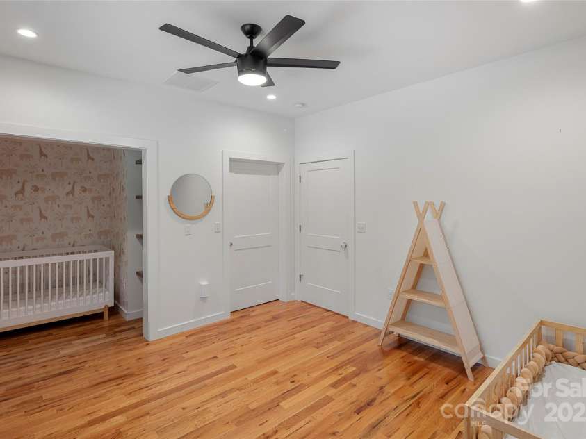 79 Euclid Boulevard, Asheville, NC 28806.  MLS# CAR4253101, YatesRealty ID 18258. 3rd bedroom has a closet and an alcove with built ins for extra storage