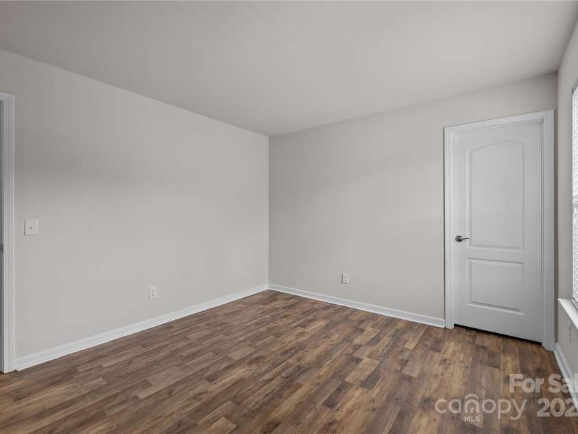 1814 Still Water Lane, Fort Mill, SC 29707.  MLS# CAR4262717, YatesRealty ID 18259. 