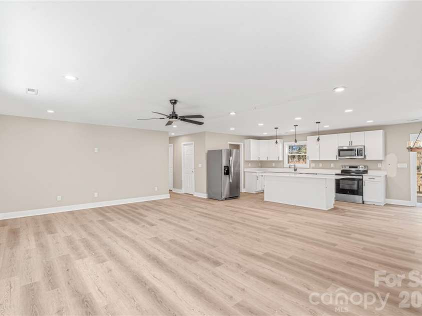 2021 Dogwood Trail, Shelby, NC 28150.  MLS# CAR4347260, YatesRealty ID 1826. 