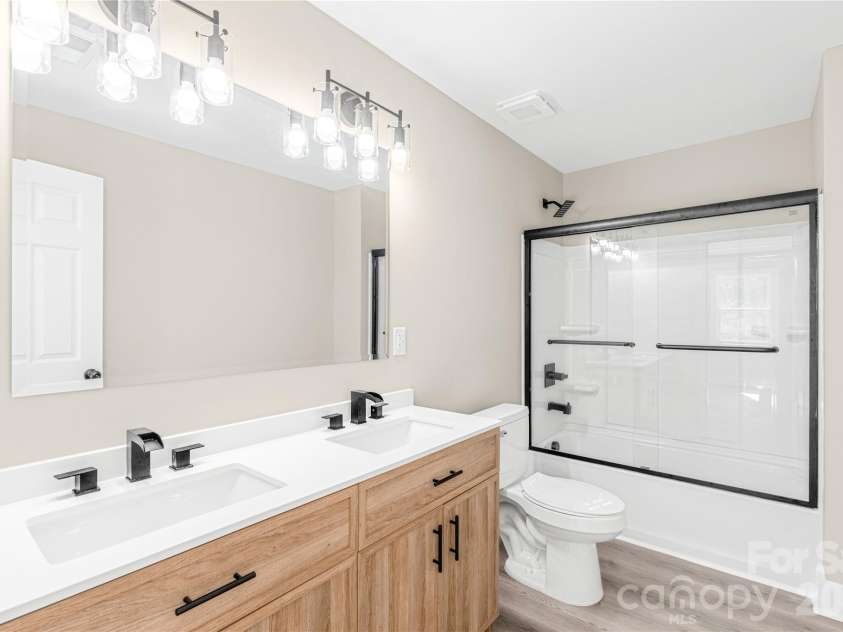 2021 Dogwood Trail, Shelby, NC 28150.  MLS# CAR4347260, YatesRealty ID 1826. 