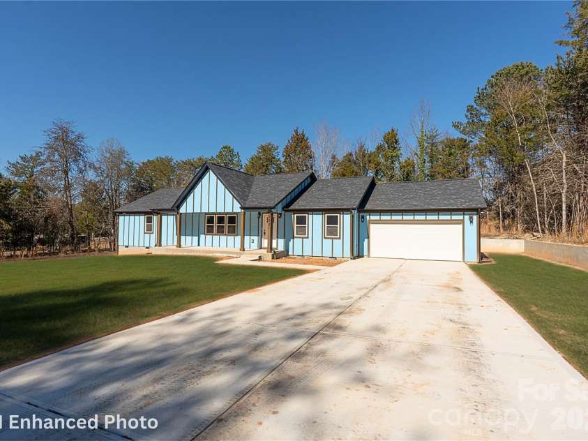 2021 Dogwood Trail, Shelby, NC 28150.  MLS# CAR4347260, YatesRealty ID 1826. 
