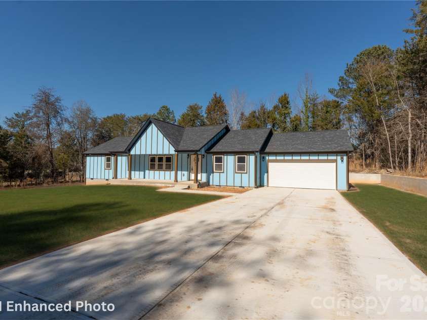 2021 Dogwood Trail, Shelby, NC 28150.  MLS# CAR4417642, YatesRealty ID 1826. 