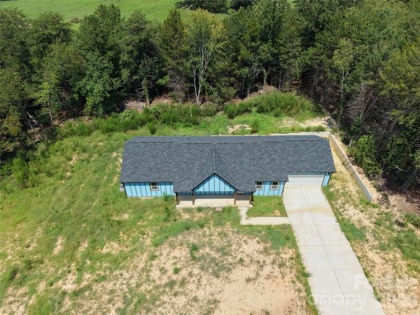 2021 Dogwood Trail, Shelby, NC 28150.  MLS# CAR4417642, YatesRealty ID 1826. 