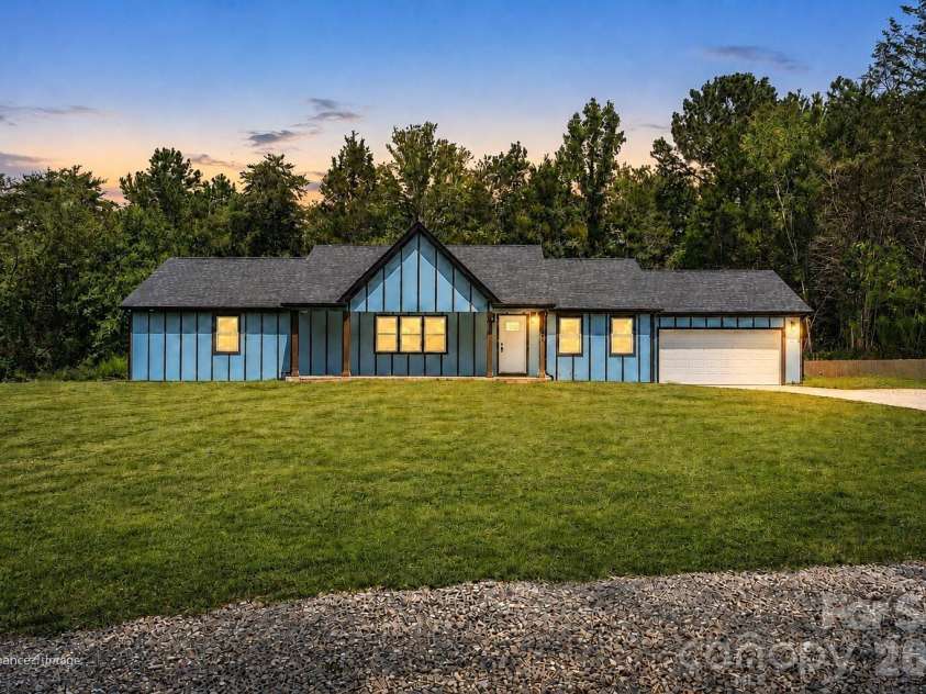2021 Dogwood Trail, Shelby, NC 28150.  MLS# CAR4417642, YatesRealty ID 1826. No landscaping.