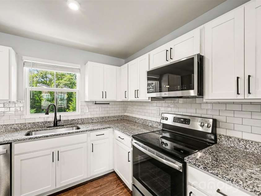 904 Taybyn Road, Fort Mill, SC 29715.  MLS# CAR4367547, YatesRealty ID 18261. 