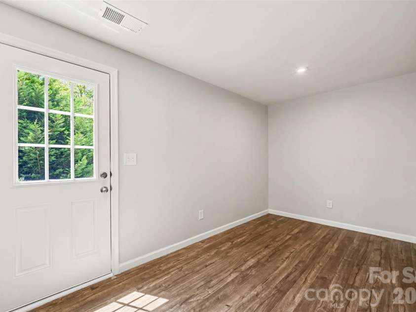 904 Taybyn Road, Fort Mill, SC 29715.  MLS# CAR4367547, YatesRealty ID 18261. 