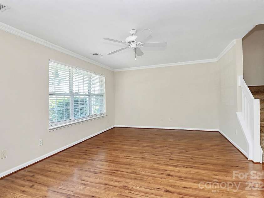 10032 Pergola View Court, Charlotte, NC 28213.  MLS# CAR4267849, YatesRealty ID 18262. 