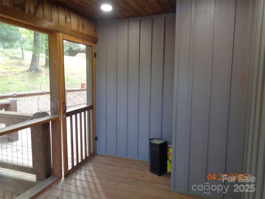 53 Forest Avenue, Granite Falls, NC 28630.  MLS# CAR4248633, YatesRealty ID 18264. 