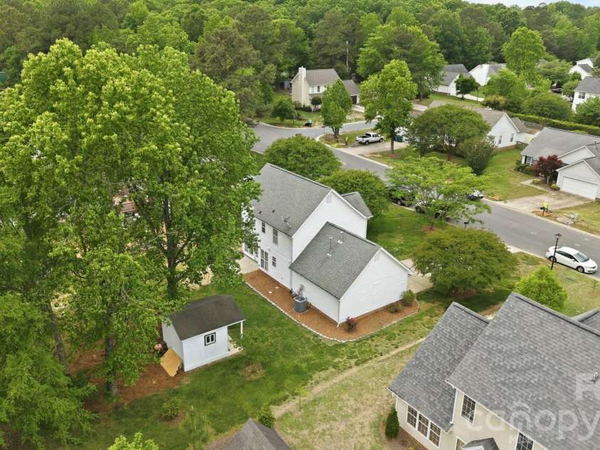 8106 Castlemaine Drive, Matthews, NC 28104.  MLS# CAR4375063, YatesRealty ID 18264. 