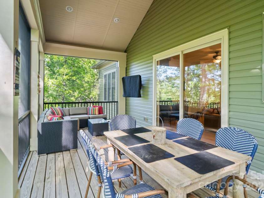 8086 Summit Ridge Drive, Catawba, NC 28609.  MLS# CAR4247819, YatesRealty ID 18265. 