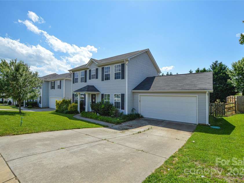 4075 Clover Road, Concord, NC 28027.  MLS# CAR4260608, YatesRealty ID 18266. 