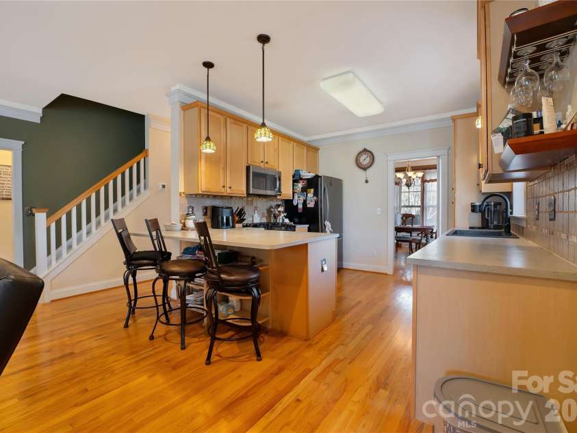 172 Water Oak Drive, Mooresville, NC 28117.  MLS# CAR4335397, YatesRealty ID 18267. 