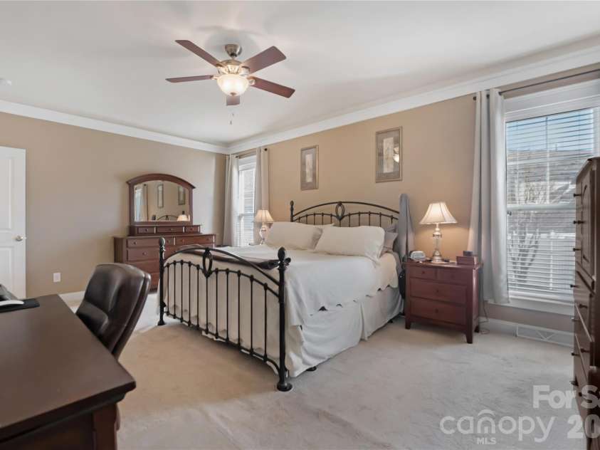 172 Water Oak Drive, Mooresville, NC 28117.  MLS# CAR4335397, YatesRealty ID 18267. 