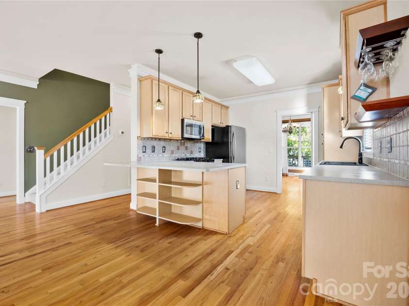 172 Water Oak Drive, Mooresville, NC 28117.  MLS# CAR4335397, YatesRealty ID 18267. 