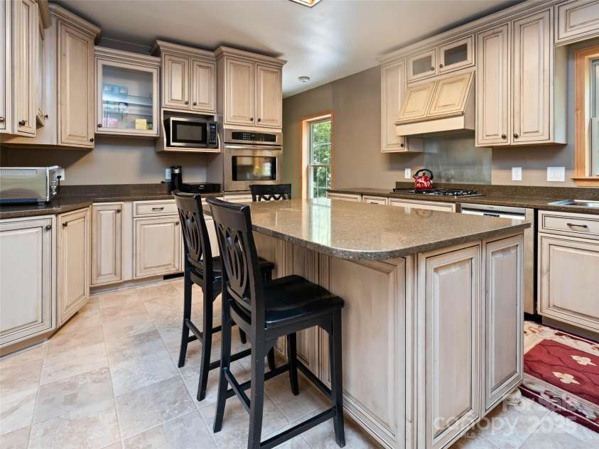 260 Arbor Woods Drive, Pisgah Forest, NC 28768.  MLS# CAR4291610, YatesRealty ID 18267. 