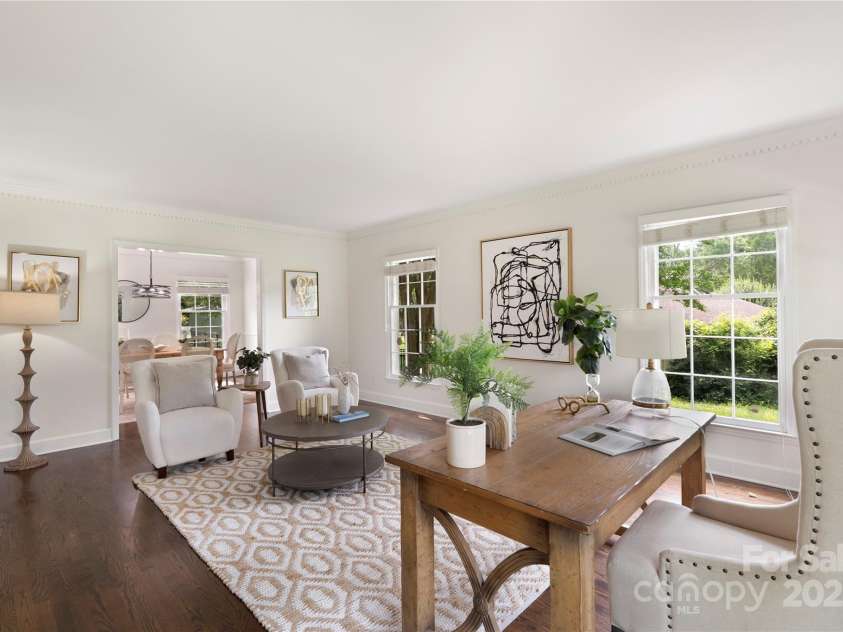 7213 Lancer Drive, Charlotte, NC 28226.  MLS# CAR4267135, YatesRealty ID 18268. 