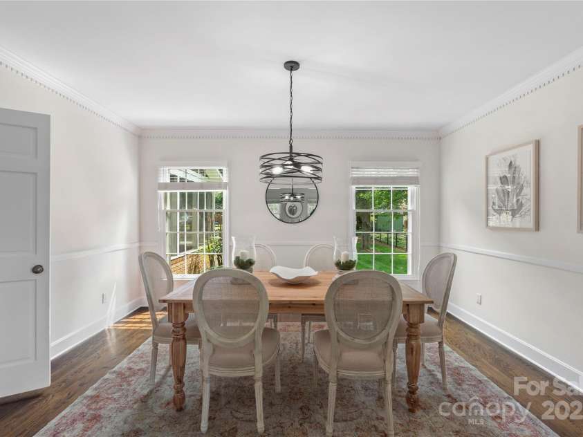 7213 Lancer Drive, Charlotte, NC 28226.  MLS# CAR4267135, YatesRealty ID 18268. 