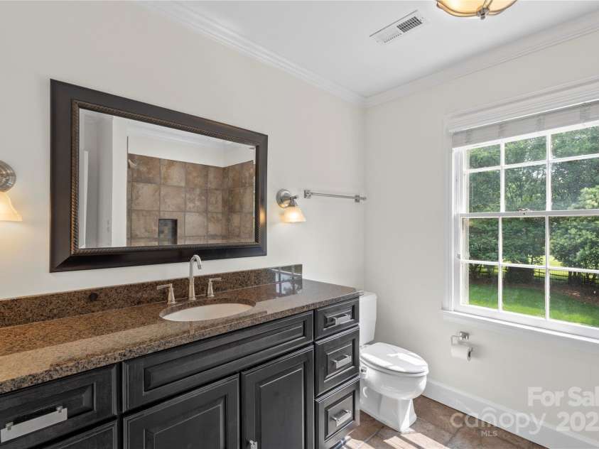 7213 Lancer Drive, Charlotte, NC 28226.  MLS# CAR4267135, YatesRealty ID 18268. 