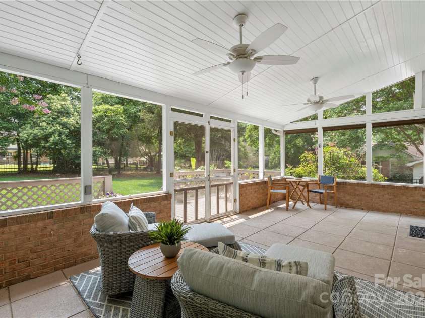 7213 Lancer Drive, Charlotte, NC 28226.  MLS# CAR4267135, YatesRealty ID 18268. 