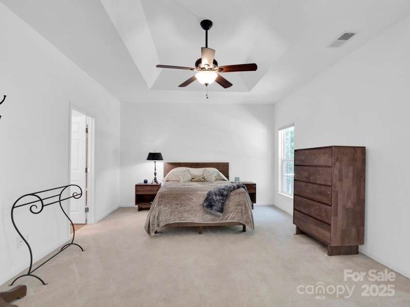 4028 Garden Oak Drive, Indian Trail, NC 28079.  MLS# CAR4255549, YatesRealty ID 18269. 