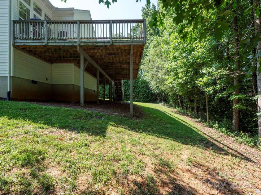 4028 Garden Oak Drive, Indian Trail, NC 28079.  MLS# CAR4255549, YatesRealty ID 18269. 