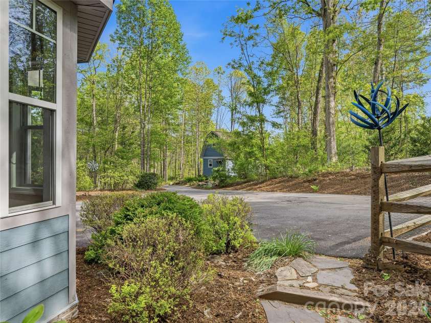 17 Bohemian Lane, Asheville, NC 28805.  MLS# CAR4374681, YatesRealty ID 18270. Looking Towards Studio