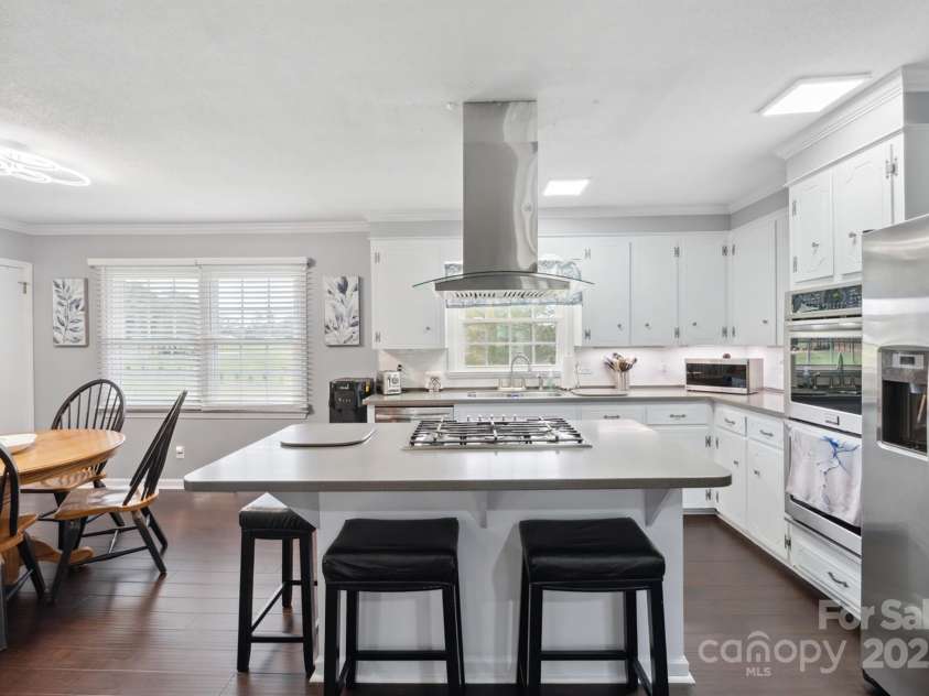 1926 Hopewell Church Road, Sherrills Ford, NC 28673.  MLS# CAR4196104, YatesRealty ID 18272. Upgraded Kitchen