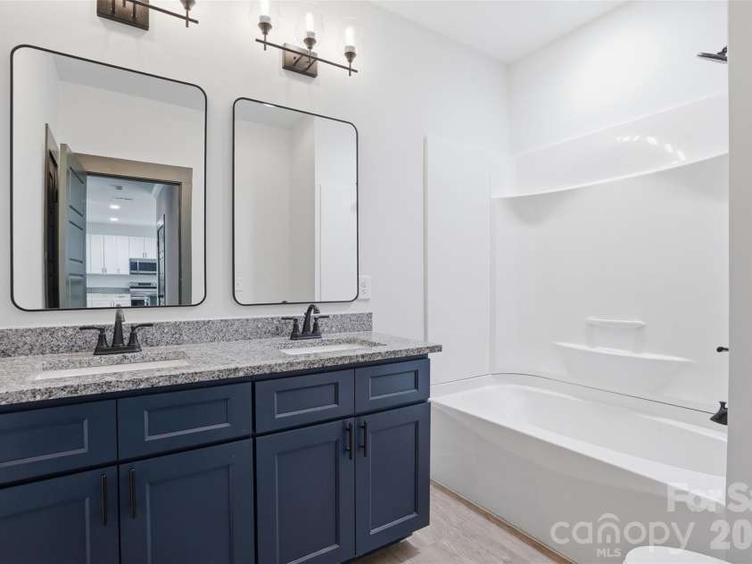 2113 Woodlawn Street, Kannapolis, NC 28083.  MLS# CAR4372659, YatesRealty ID 18273. 
