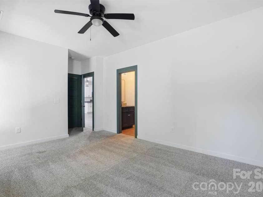 2113 Woodlawn Street, Kannapolis, NC 28083.  MLS# CAR4372659, YatesRealty ID 18273. 
