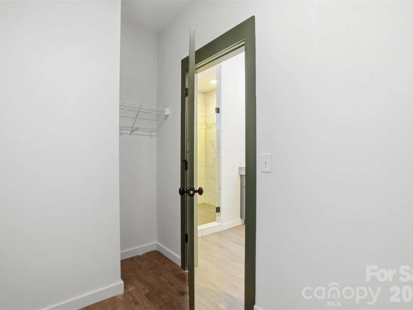 2113 Woodlawn Street, Kannapolis, NC 28083.  MLS# CAR4372659, YatesRealty ID 18273. 