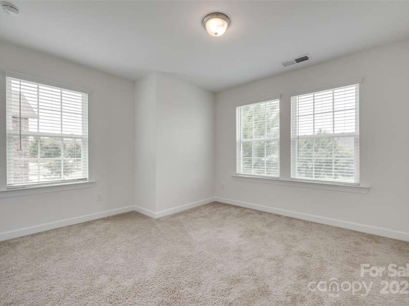 5836 Clan Maclaine Drive, Charlotte, NC 28278.  MLS# CAR4259944, YatesRealty ID 18274. Bedroom #2