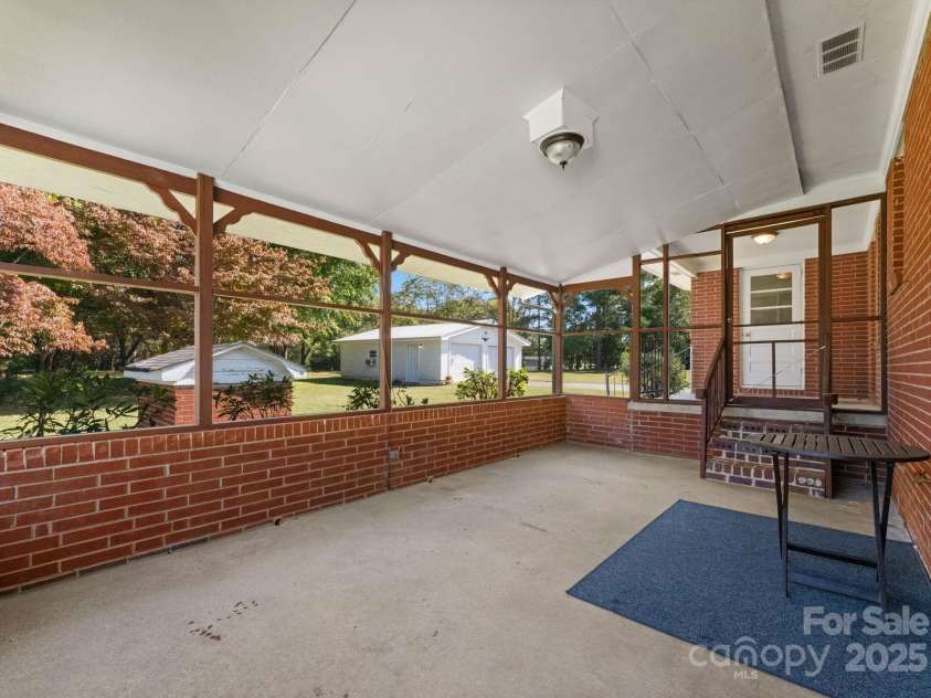 5170 Woodleaf Road, Salisbury, NC 28147.  MLS# CAR4264335, YatesRealty ID 18275. 