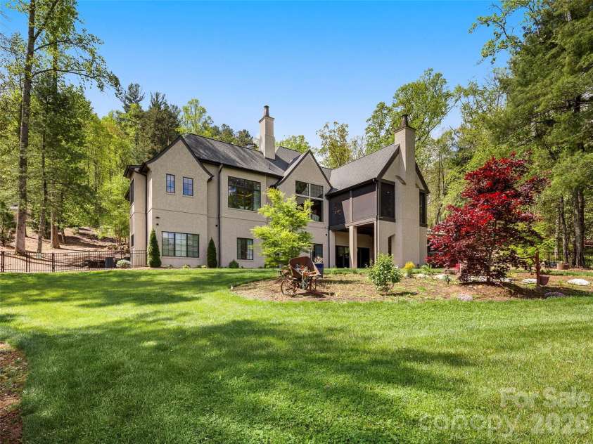 41 Bear Flower Trail, Arden, NC 28704.  MLS# CAR4370529, YatesRealty ID 18276. 