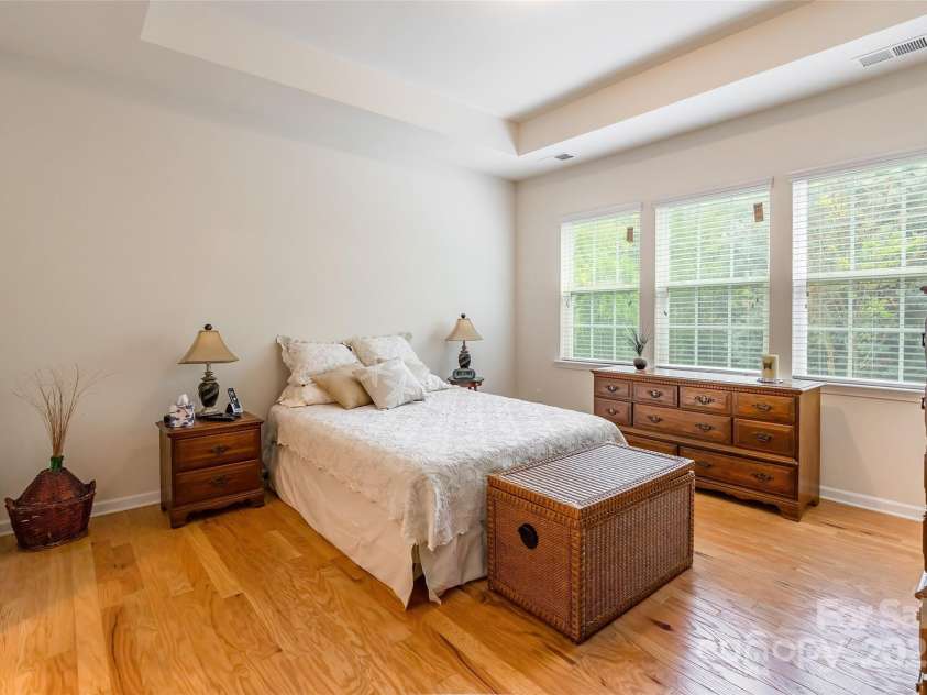 640 Mackenzie Falls Drive, Fort Mill, SC 29715.  MLS# CAR4257536, YatesRealty ID 18276. 