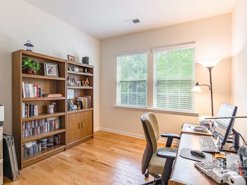 640 Mackenzie Falls Drive, Fort Mill, SC 29715.  MLS# CAR4257536, YatesRealty ID 18276. 