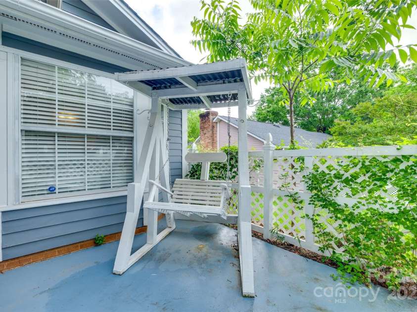 2915 Cherry Blossom Court, Fort Mill, SC 29715.  MLS# CAR4256595, YatesRealty ID 18277. 