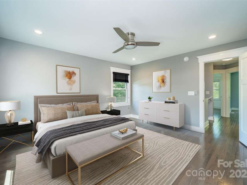 21 Bryant Street, Asheville, NC 28806.  MLS# CAR4255456, YatesRealty ID 18278. Virtually Staged